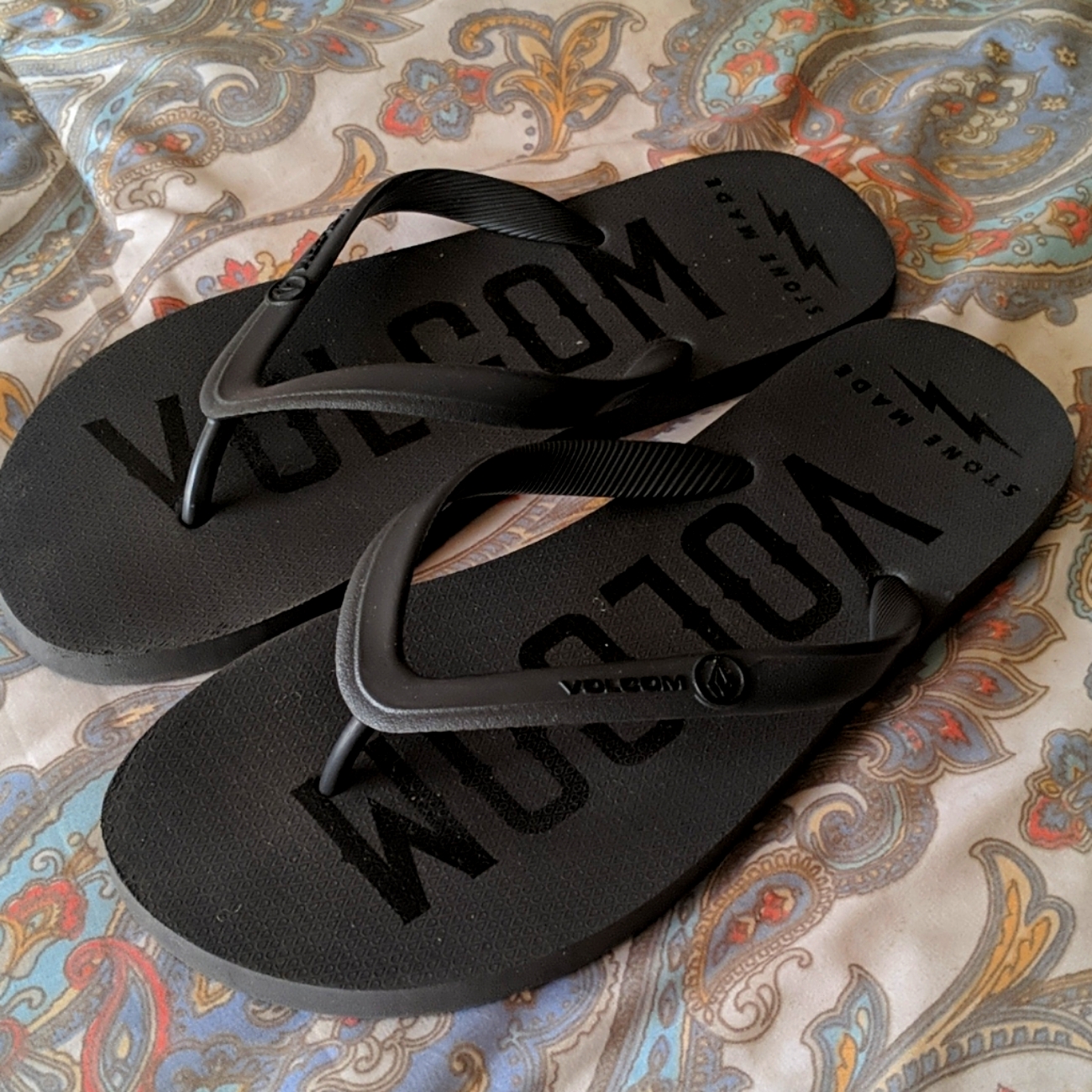 Volcom Flips